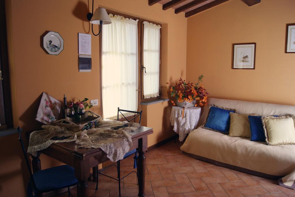 Agriturismo La Torricella Pistoia Bagian luar foto